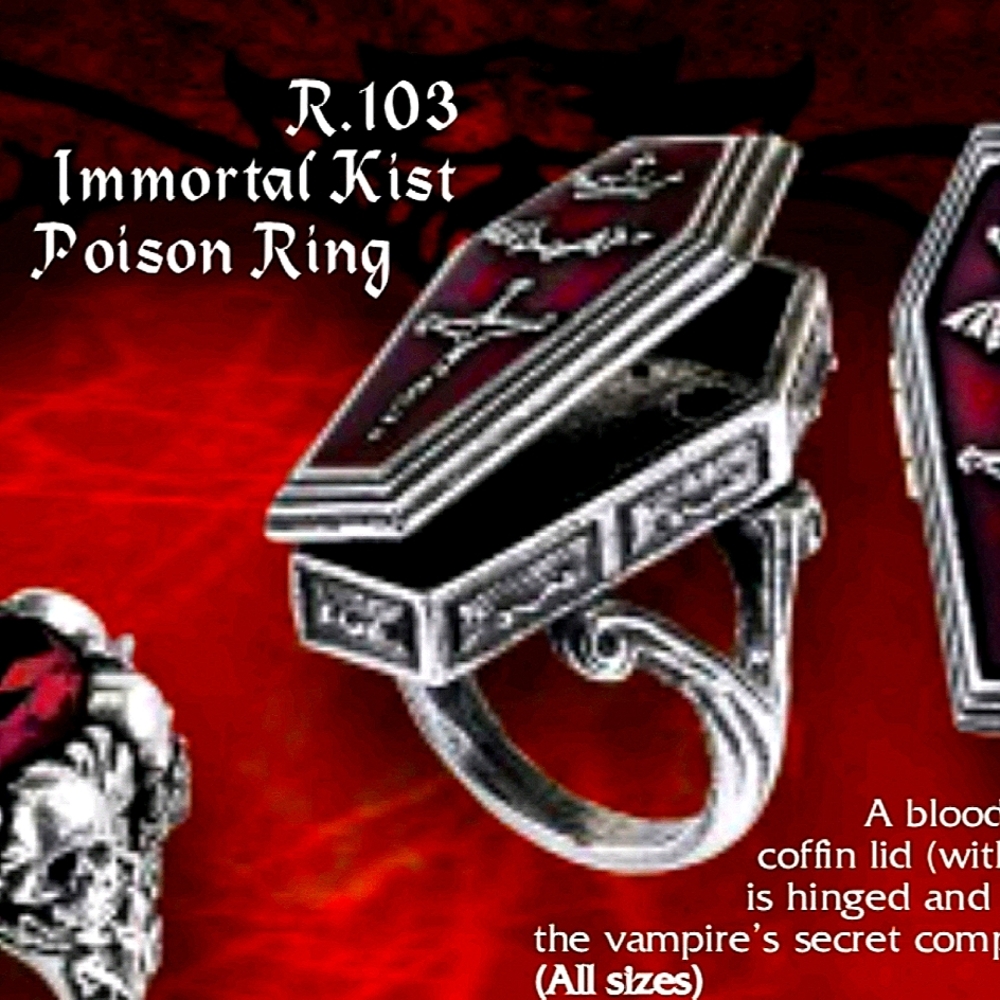 Coffin Immortal Poison Ring Size 6 Gothic Achemy England 1977